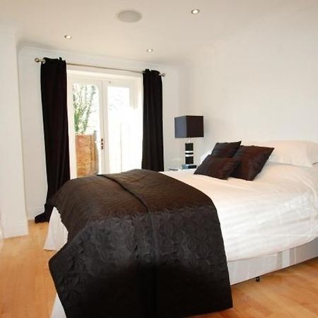 Parks Serviced Apartments Hertford Zimmer foto